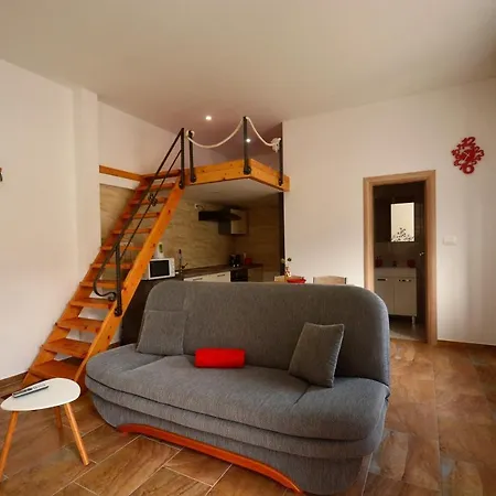 Kala And Tina Apartments Podstrana Esterno foto
